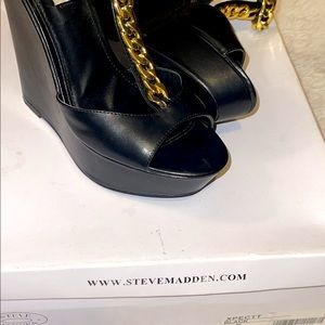Steve Madden Platform Sandals